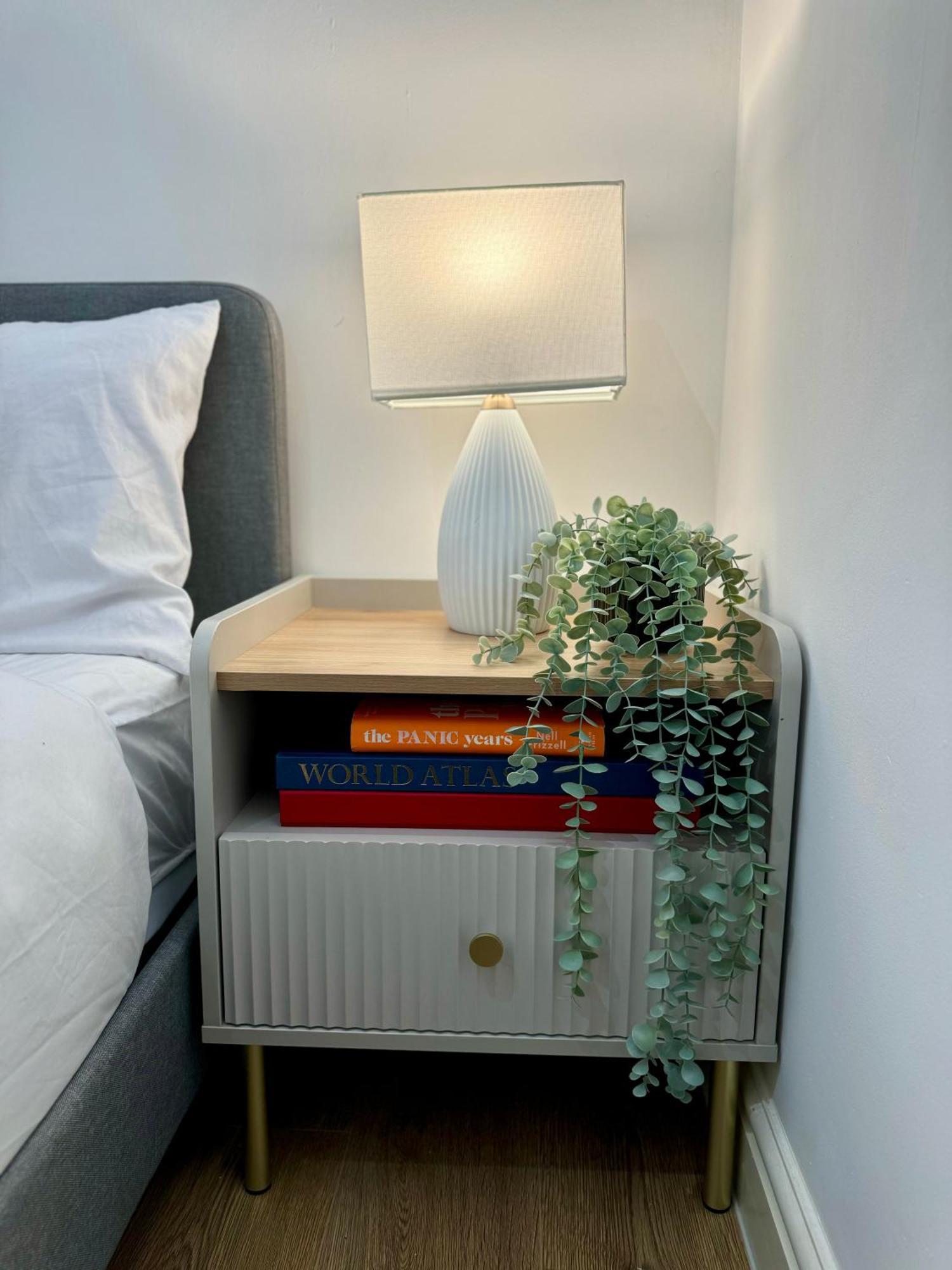 Holiday Home 2Br L 2Ba With Patio-Sleep 6 London Exterior foto
